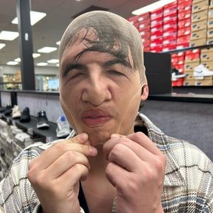 Meet your Posher, Blake